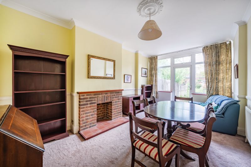 Dining- click for photo gallery